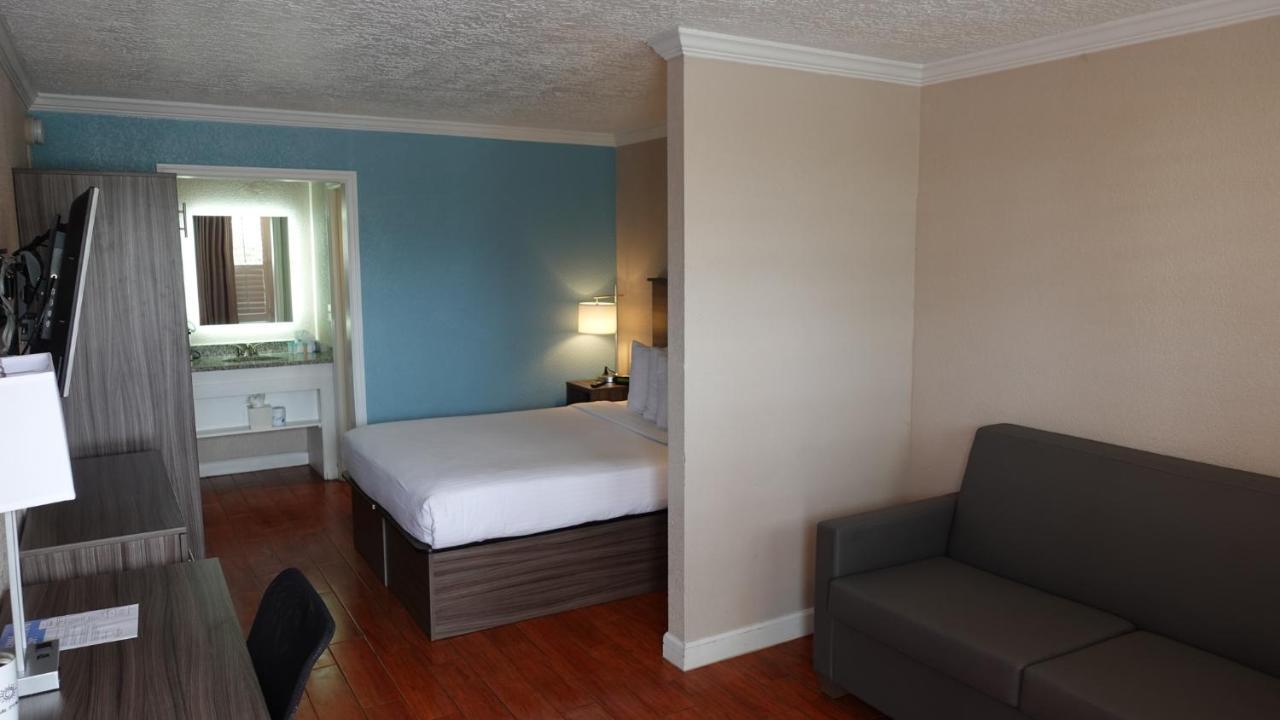 Melbourne All Suites Inn Near I95 외부 사진